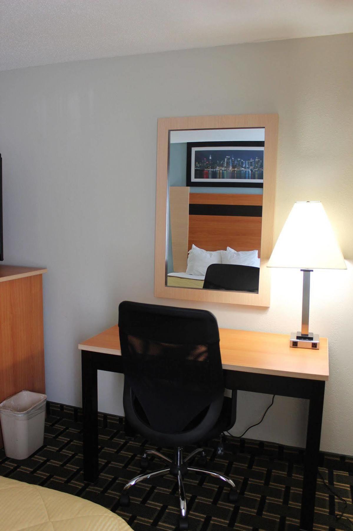 Baymont By Wyndham North Dartmouth Fall River Εξωτερικό φωτογραφία