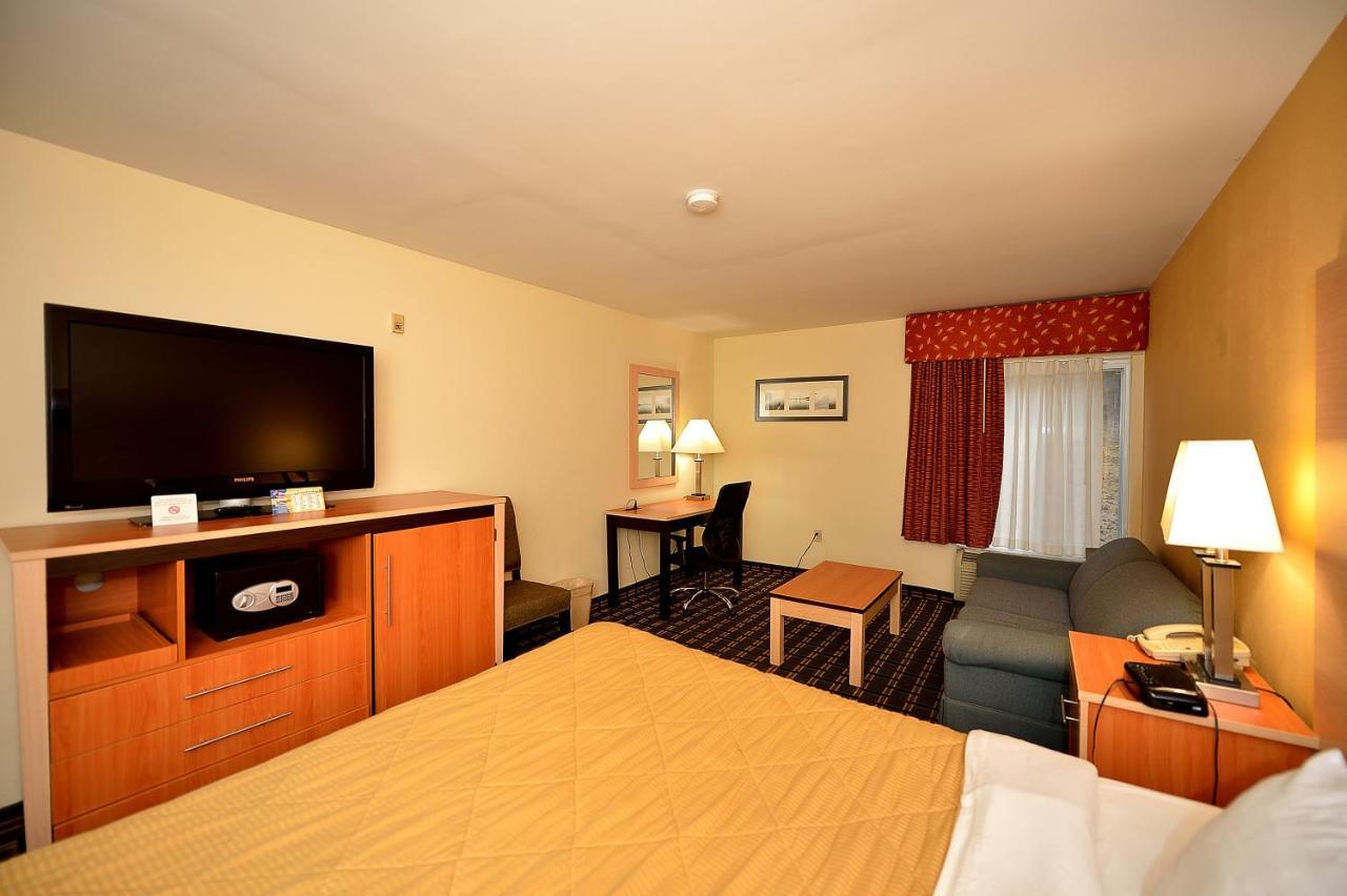 Baymont By Wyndham North Dartmouth Fall River Εξωτερικό φωτογραφία