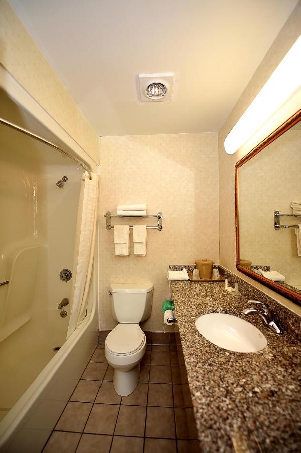 Baymont By Wyndham North Dartmouth Fall River Εξωτερικό φωτογραφία